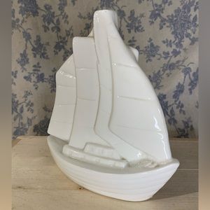 RARE VTG Penco Sailboat Shaped Ceramic Oil Lamp